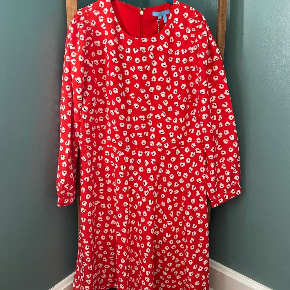 NWT. Draper James Floral Smocked Long Sleeve Dress